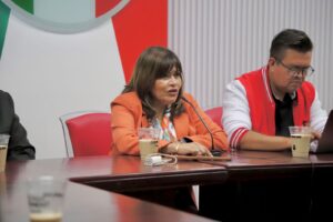 26e06079-78fd-46b0-bc03-4f39987bf329