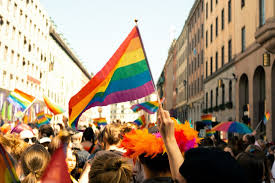 El Día Internacional contra la LGTBIQfobia consolida la lucha por los derechos humanos y la dignidad en las aulas y comunidades